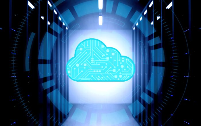 Ilustrasi konsep cloud hosting. (Freepik)